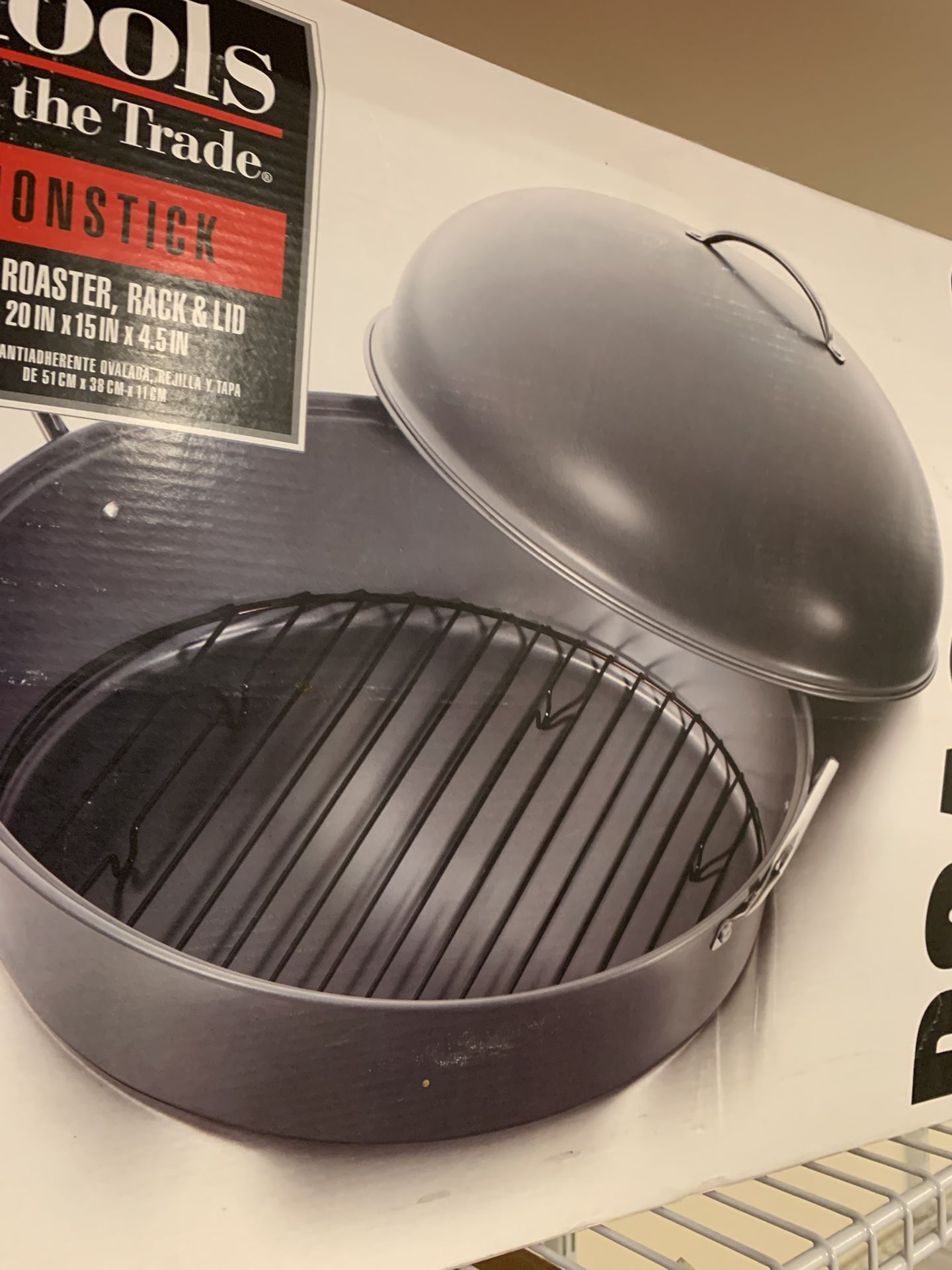 Brand New Nonstick Roaster