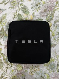 Tesla Gen 3 Charger Mobile Connector