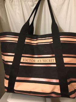 Victoria Secret tote bag LNEW only 15 Firm