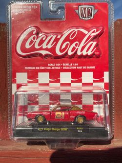 M2 Machines 1:64 Coca-Cola 1971 Dodge Charger HEMI