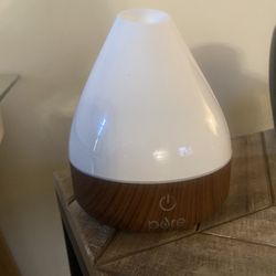 Pura Essential Oil Diffuser 