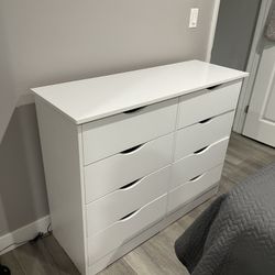 White 8 Drawer Dresser 