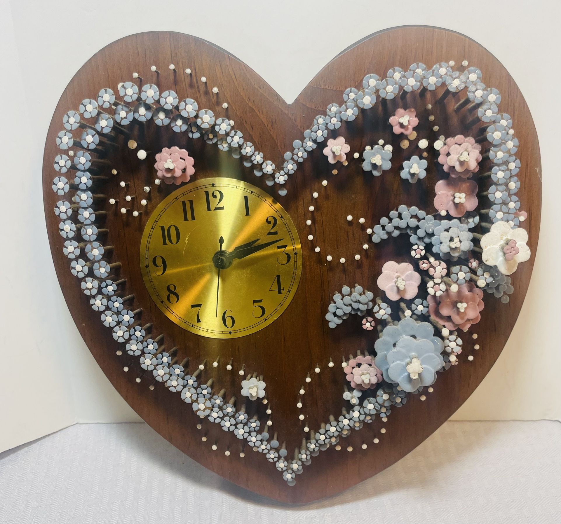 Vintage 1977 Pol-O-Craft Pauline Owens Heart Clock