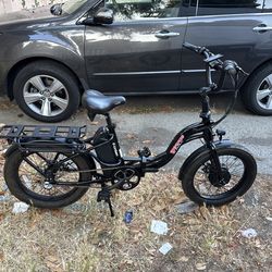 Young Electric E Urban Pro Folding Bike *Like New*