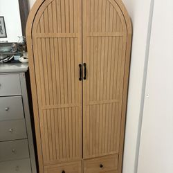 Armoire Wardrobe
