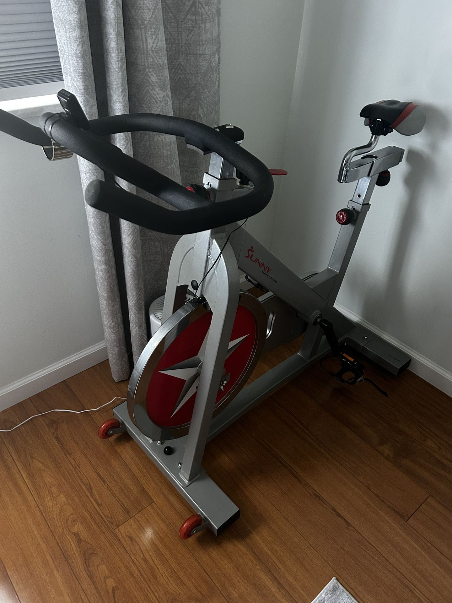Indoor bicycle