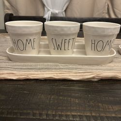 Rae Dunn Pot Set