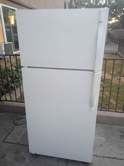 Vendo un refrigerator