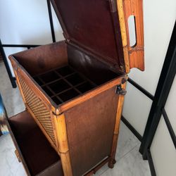 $25.00 Bambu Table Wine Rack With Movable Tr