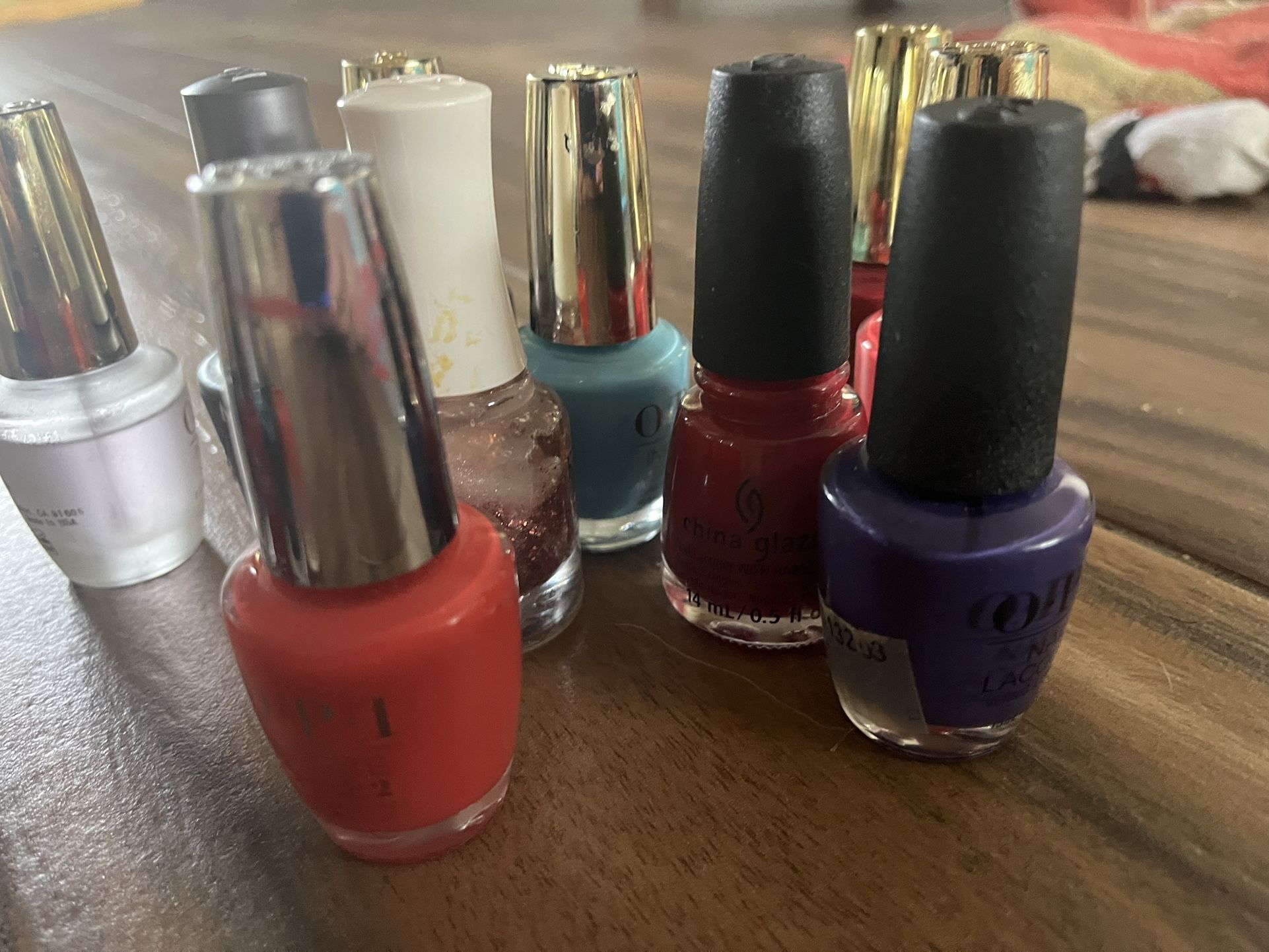 Opi nail Polish