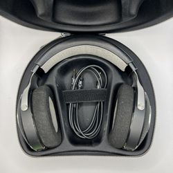 Focal Elegia Closed Back Headphone