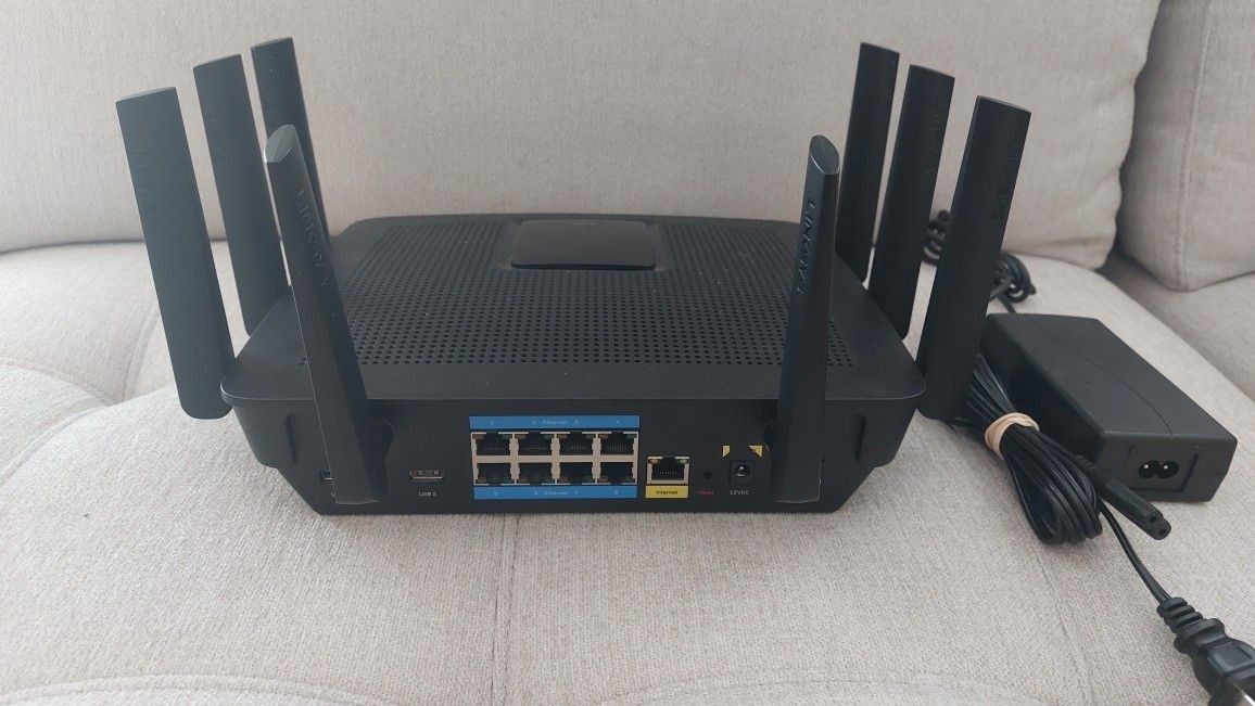 Linksys EA9500 Max Stream AC5400 MU-MIMO Gigabite Router Wifi 5 Tri Band