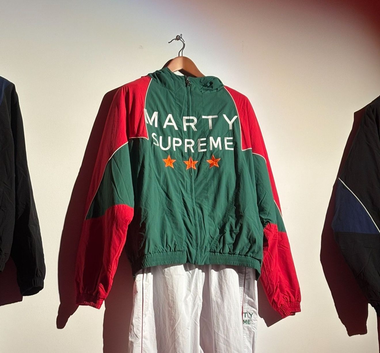 Marty Supreme Mexico Color