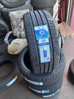 Lion Sport 3 245/40R20 UHP Tire – Exceptional Grip & Handling