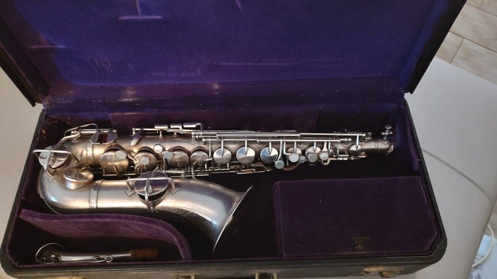 1921 Conn Alto Saxophone 
