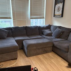 COUCH w/ Chaise & Ottoman