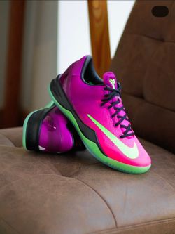 NIKE KOBE 8 PROTO MAMBACURIAL