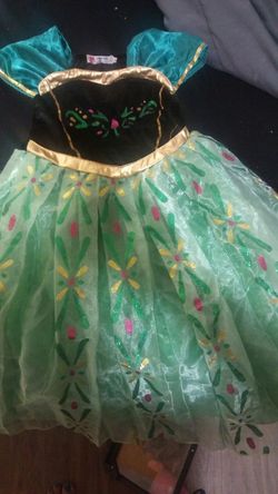 Anna costume