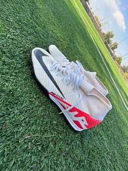 Nike Air Zoom Soccer Cleats size 9