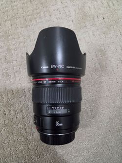Canon EF 35mm F1.4 L USM camera lens!