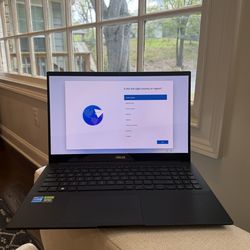 ASUS Vivobook OLED i7 Laptop (RTX 3050, 16GB) - Like New