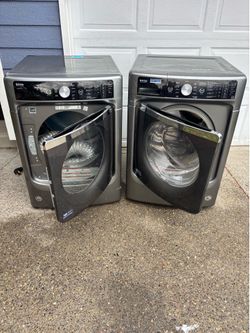 Maytag Washer Dryer Set