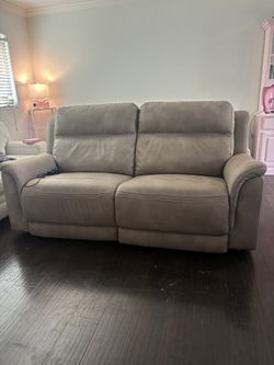 Reclining Love Seat