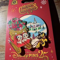 Disney Christmas Pin
