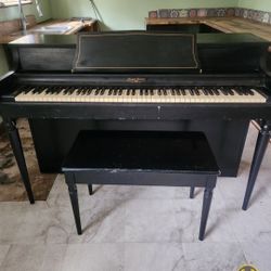 Wurlitzer Piano 