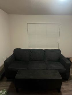 3 seated couch w/ leg rest/ sectional