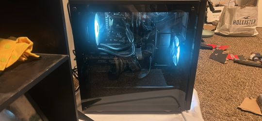 Gaming PC Setup – RTX 2060 / i7-9700K / 16GB RAM / 144Hz Monitor + Elgato