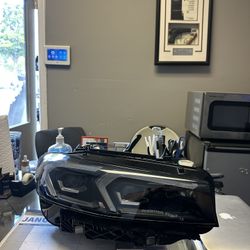 BMW 3 SERIES M340 G20 LCI 330i OEM RIGHT PASSENGER SHADOWLINE BLACK HEADLIGHT HOUSING 2023/2024/2025