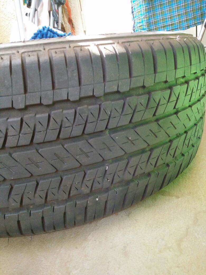 Bridgestone EL400 215/55/17 tire