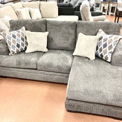 New 92” Sofa Chaise  🔥🔥 IN STOCK NOW 