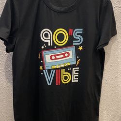 Women’s Size Large 90s Vibe Graphic Tee