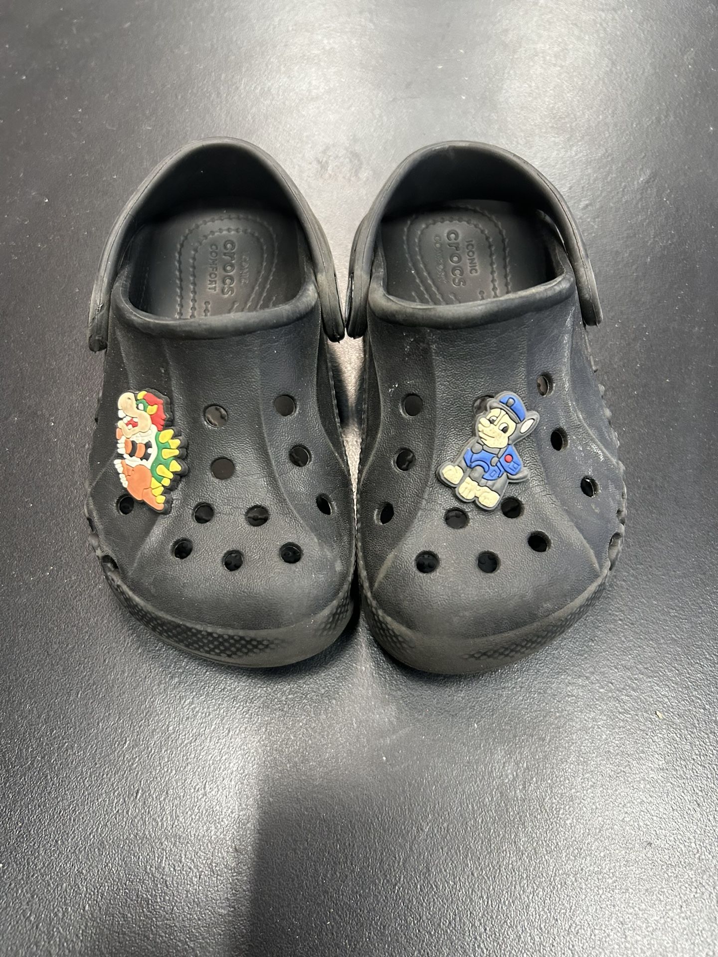 Crocs