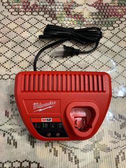 M12 Milwaukee Charger