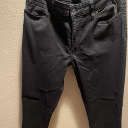 Levi’s, 7-Eleven Size 33 Jeans