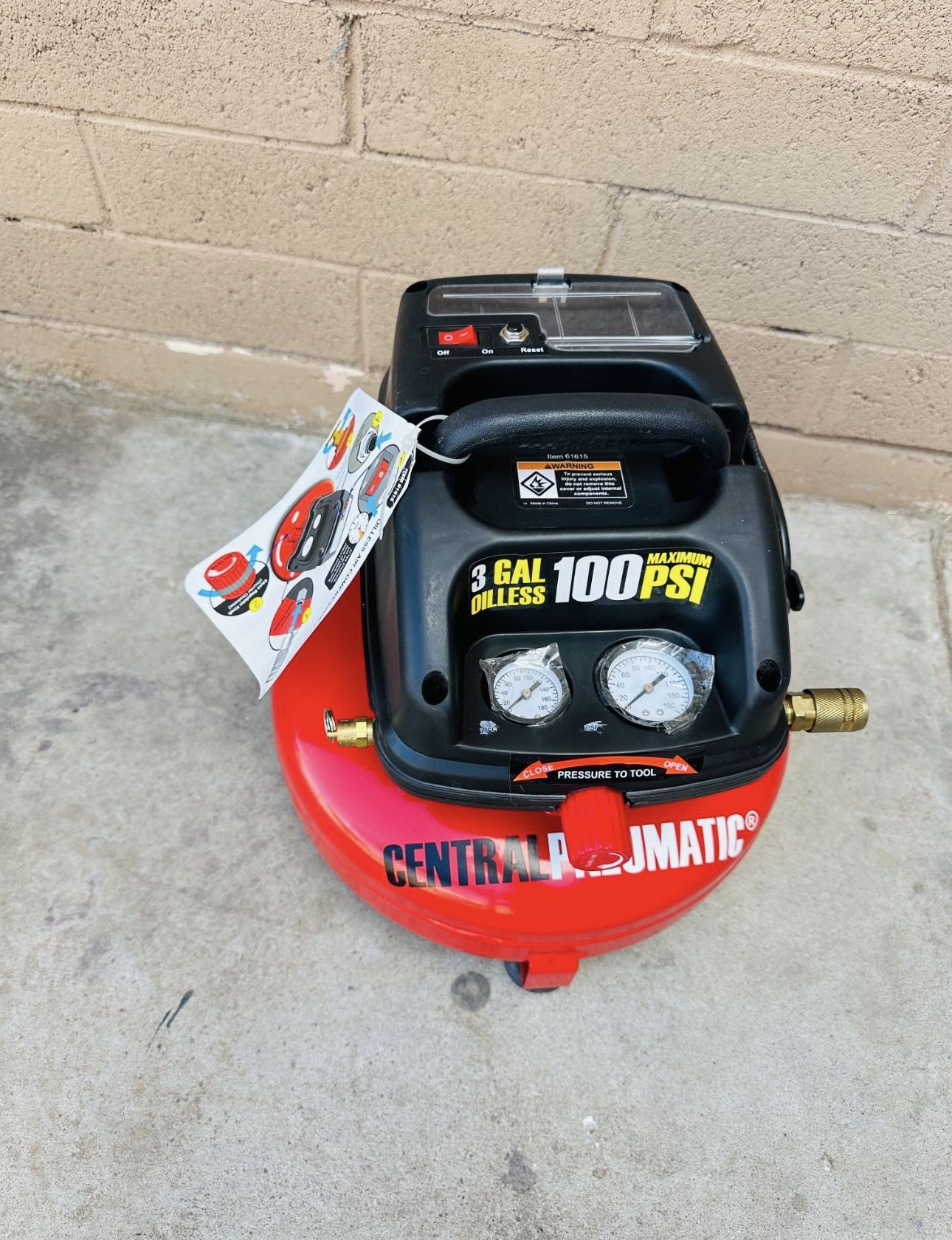 Central pneumatic Compressor 3 Gallon