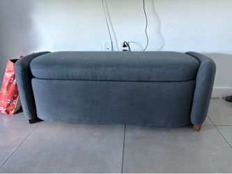 Storage bench