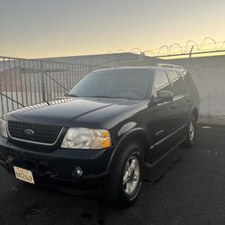 2002 Ford Explorer 