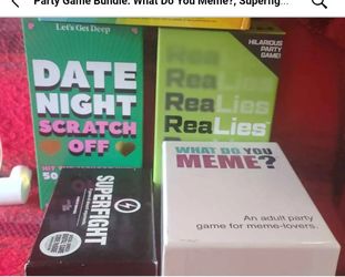 Party Game Bundle: What Do You Meme?, Superfight, True Colors