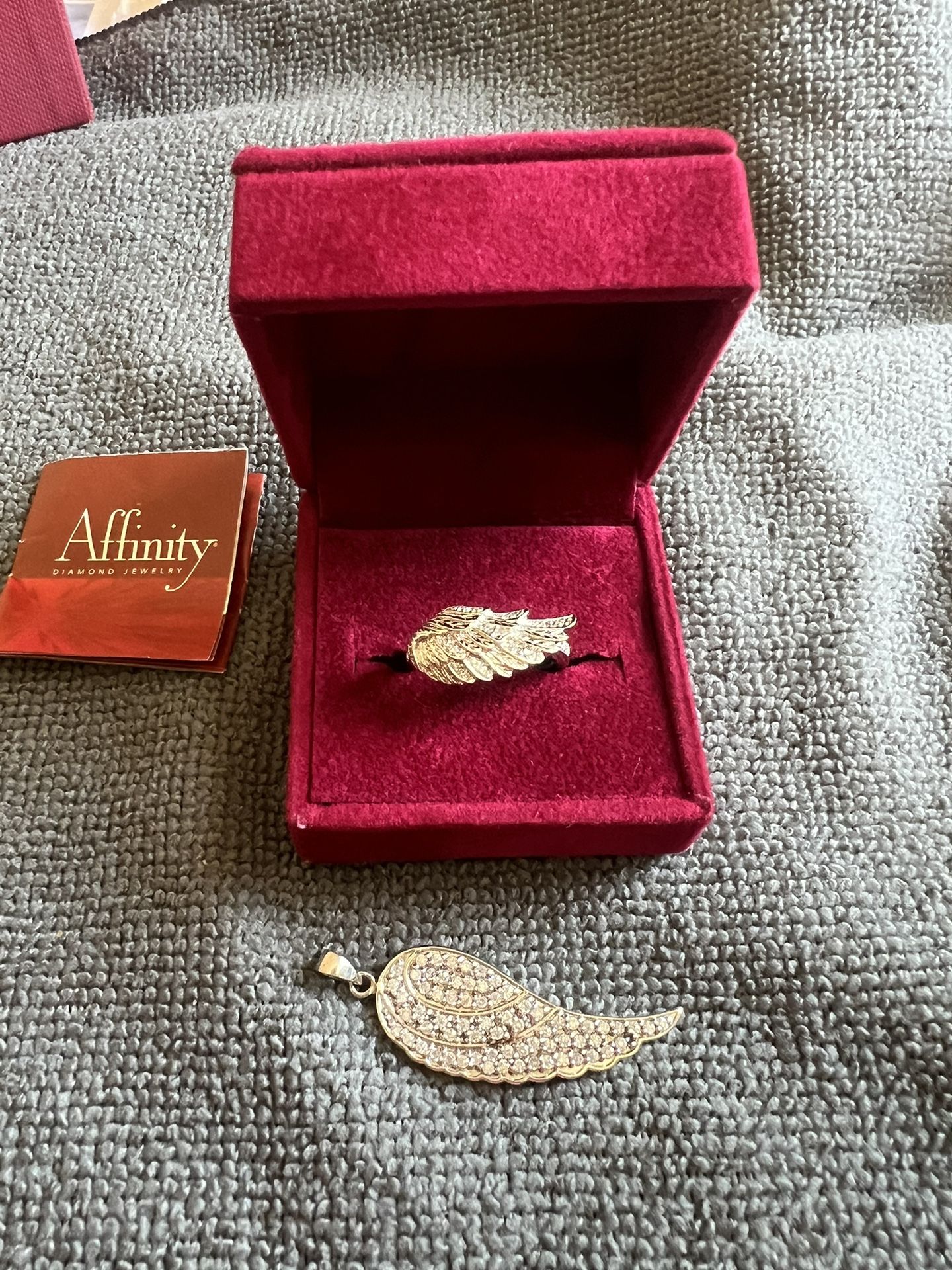 New Affinity Diamond & Sterling Silver Angel Wings Ring8 & Pendant NIB