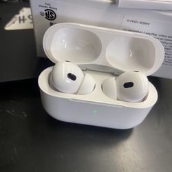Brand New AirPods Pro’s Fresh Out The Box Tapn
