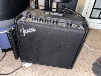 Fender AMP