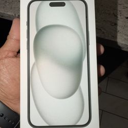 iPhone 15 Plus 