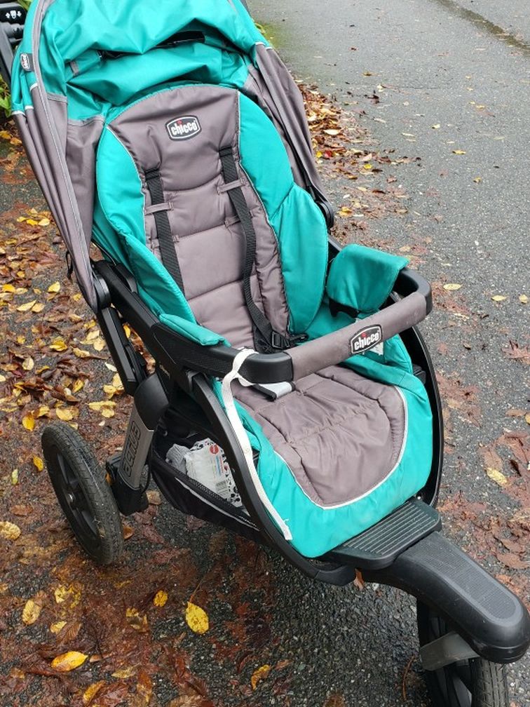Chicco active 3 jogging stroller
