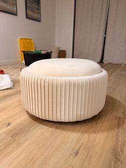 Round Pleated Velvet Ottoman Cream
