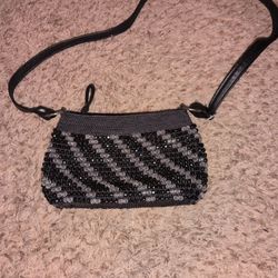 Small Beaded Purse With Small Zipper Inst 