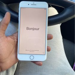 iPhone 8 Plus